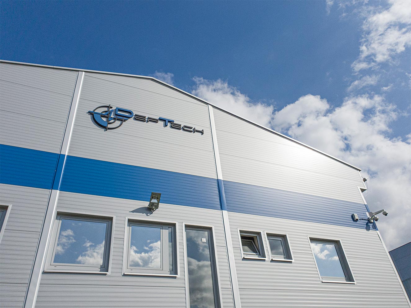 DefTech_building